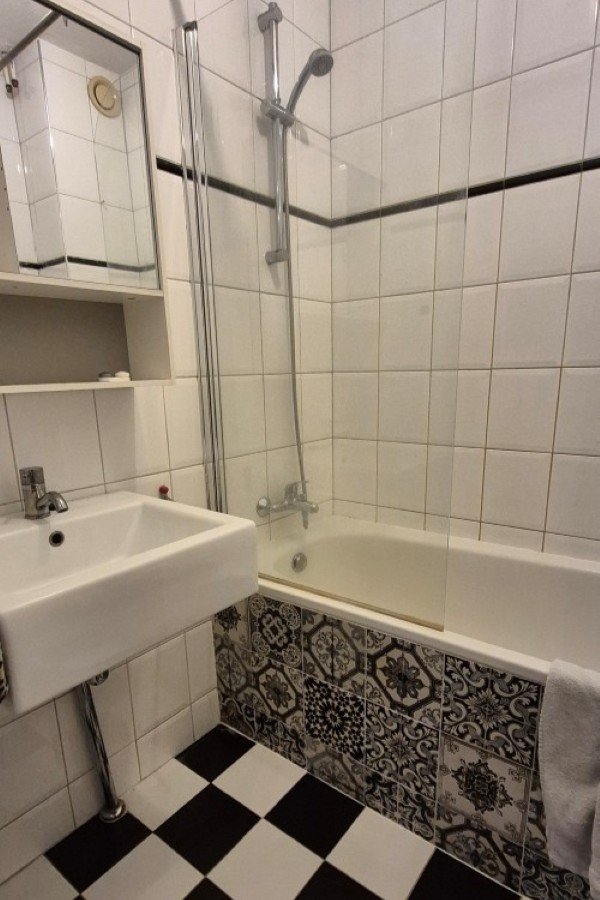 l'ancienne salle de bains de  Mandy & Robert