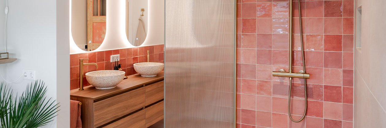 badkamertrends 2025 Maximalisme