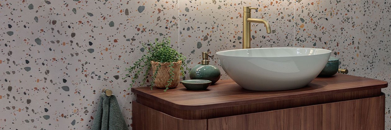 Tendances salle de bains 2026 formes fluides