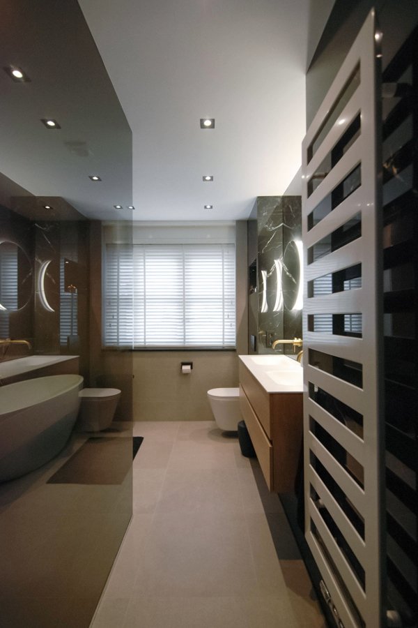 Luxe badkamer stones projects