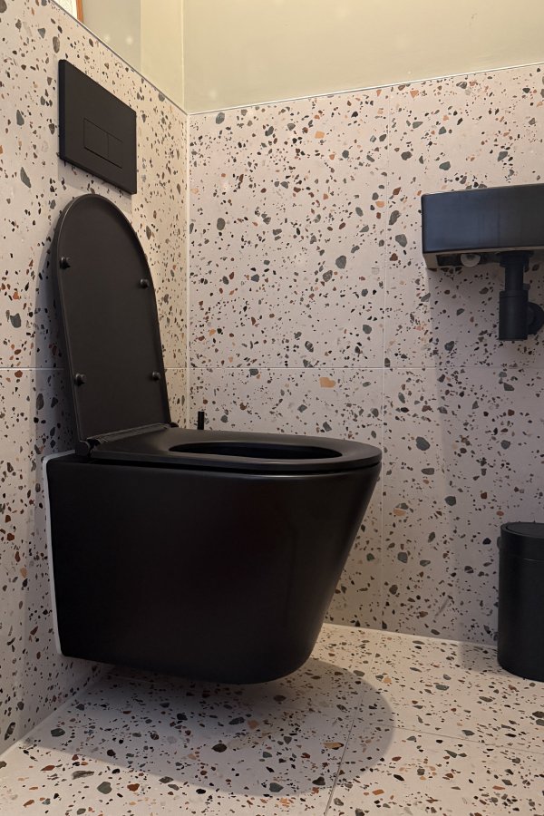 Zwart toilet Kim
