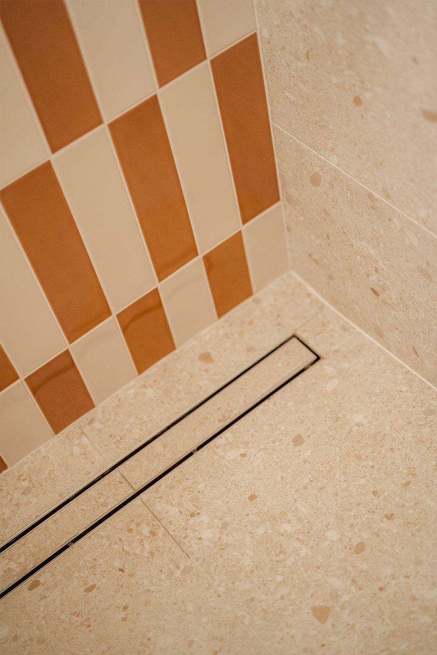Tegelpatroon met terrazzo