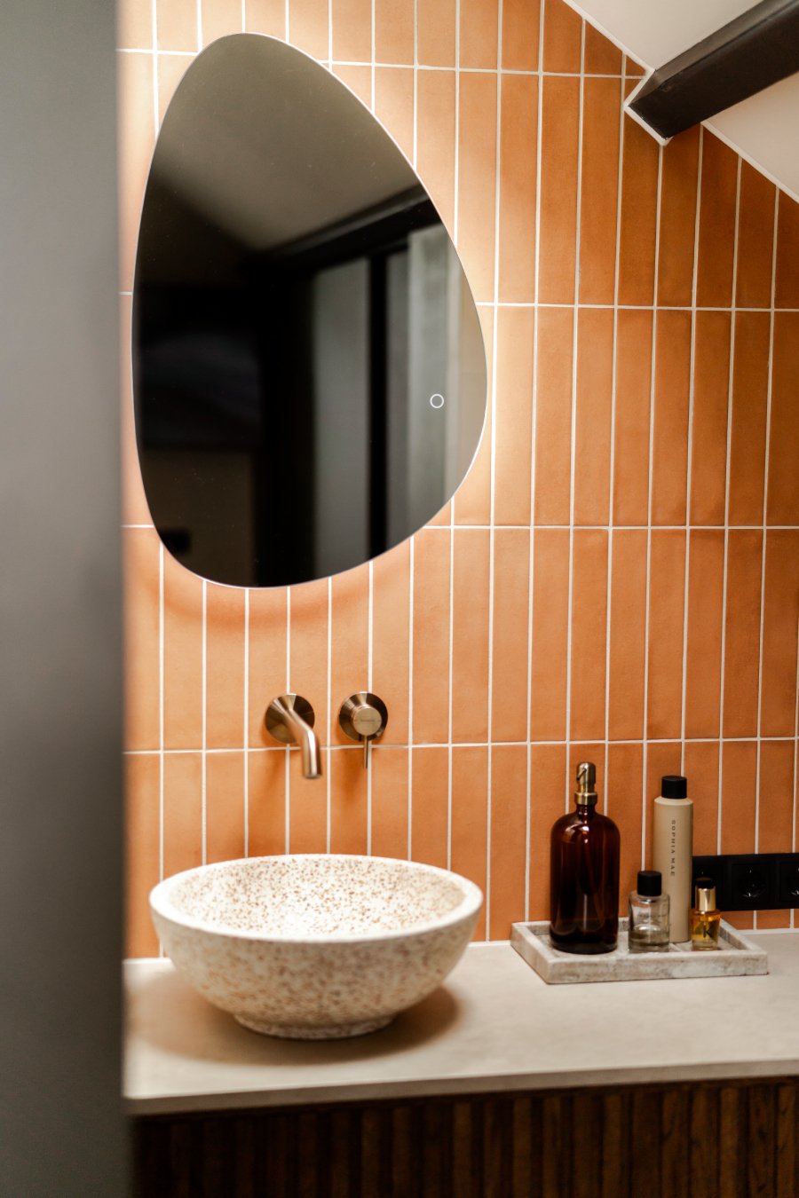 Ensuite badkamer Marleen spiegel waskom