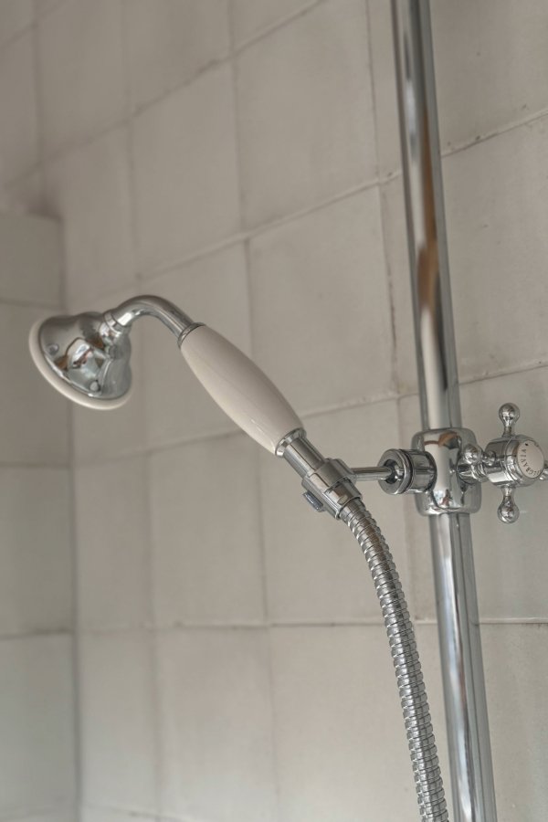  Colonne de douche classique