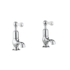 Crosswater Belgravia wastafelkranen medium koud en warm 2 gats witte grepen chroom SW24304 Crosswater Belgravia wastafelkranen medium koud en warm 2 gats witte grepen chroom SW24304