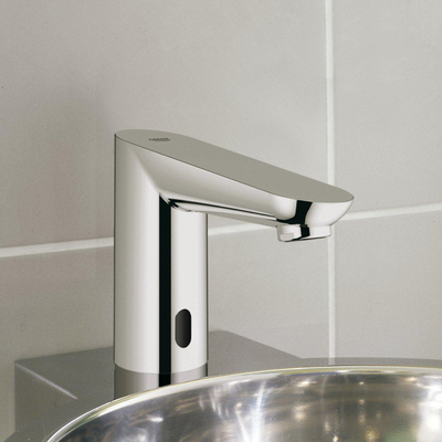 GROHE Euroeco Cosmopolitan E waterbesparende wastafelkraan infrarood zonder menging met trafo 230V chroom OUTLETSTORE