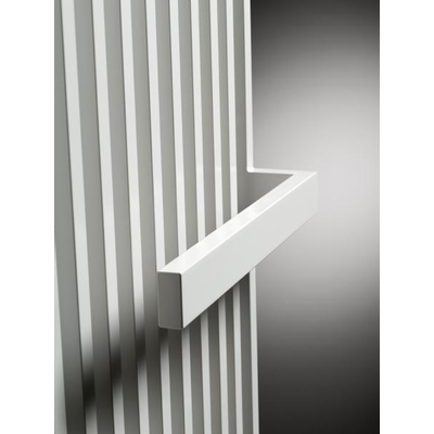 Vasco Arche VVR Radiateur design avec tuyaux verticaux et porte serviettes droite 180x4.5x47cm 1050 watt Blanc