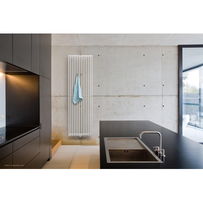 Vasco Zana ZV-1 designradiator verticaal enkel 1600x624mm 1539W - aansluiting 1188 wit OUTLETSTORE