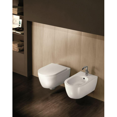 Royal plaza Belbo closetzitting m/deksel softclose + qr mat wit - SHOWROOMMODEL SHOW25926