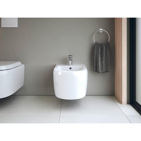 Duravit Qatego Closetzitting - met deksel - met softclose - 36.9x46.3x4.4cm - afneembaar - wit glans SW962034