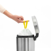 Brabantia NewIcon Poubelle à pédale - 3 litres - seau intérieur en plastique - acier mat résistant aux empreintes digitales SW237253
