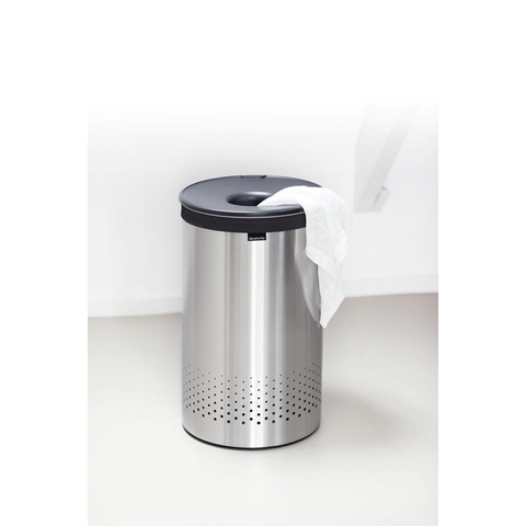 Brabantia Panier à linge 60L avec couvercle synthétique dark grey et sac à linge amovible Matt Steel SW237307