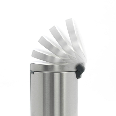 Brabantia Poubelle à pédale 5L avec seau intérieur synthétique Matt Steel SW237265