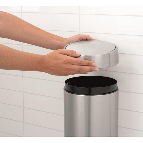 Brabantia Poubelle 5L avec seau intérieur synthétique Matt Steel Fingerprint Proof SW237288