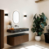 MONDIAZ THOR-DLUX 120cm badmeubel ronding links + rechts kleur Walnut met 1 lade en 2 deuren. Vrijhangende wastafel CLOUD Midden zonder kraangat kleur Lava. SW1463201