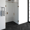 Saniclass Create douchedeur 130x200cm 2-delig profielloos met antikalk en 8mm veiligheidsglas koper SW486604 Saniclass Create douchedeur 130x200cm 2-delig profielloos met antikalk en 8mm veiligheidsglas koper SW486604