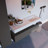 Mondiaz ALAN-DLUX Ensemble de meuble - 130cm - meuble Dark grey mat - 1 tiroir - Lavabo Cloud Opalo suspendu - vasque Droite - 0 trous de robinet SW806494