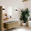 MONDIAZ THOR-DLUX 130cm meuble de salle de bains arrondi gauche + droite couleur Dusk avec 1 tiroir et 2 portes. Vasque suspendue CLOUD Milieu 1 trou de robinet couleur Frappe. SW1463628