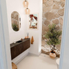 Mondiaz JOYA-DLUX 123,2cm meuble WC - arrondi gauche et droite couleur Walnut - Lavabo FAYE position Centrale 1 trou de robinet couleur Lava. SW1422480