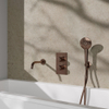 Fortifura Calvi Badkraan set - uitloop - 22cm inkortbaar - gladde slang - ronde handdouche - inbouwdeel - wandhouder - PVD - geborsteld koper SW1244009