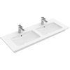Villeroy en Boch Venticello meubelwastafel dubbel met 2 kraangaten doorgestoken 130x50cm (geschikt voor 2x3 kraangaten) met overloop wit 1025100 Villeroy en Boch Venticello meubelwastafel dubbel met 2 kraangaten doorgestoken 130x50cm (geschikt voor 2x3 kraangaten) met overloop wit 1025100
