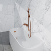 Fortifura Nebbio Ensemble combiné bain - mitigeur thermostatique - barre coulissante avec coude mural intégré - flexible de douche métallique - douchette ronde - Remplissage-vidage de baignoire - cuivre brossé PVD (cuivre) SW1238050