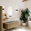 MONDIAZ THOR-DLUX Meuble de salle de bains - 140cm - arrondi gauche + droite - couleur Dusk - 1 tiroir - 2 portes - Vasque suspendue CLOUD Milieu sans trou de robinet - couleur Frappe SW1464247