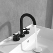 Villeroy & Boch Loop & Friends Robinet de lavabo à trois trous - noir mat SW974349