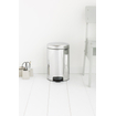 Brabantia NewIcon Poubelle à pédale - 12 litres - seau intérieur en plastique - acier brillant SW767503