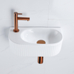 QeramiQ Fuente Ensemble lave-mains - 40x21.5x12cm - gauche - cannelé - demi-rond - 1 trou de robinet - céramique - robinet de lave-mains cuivre brossé - bouchon de vidage - siphon abaissé - blanc brillant SW1233038