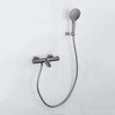 Fortifura Calvi Thermostatische badkraan met ronde handdouche, handdouchehouder en gladde doucheslang Geborsteld Gunmetal PVD SW811976