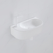 QeramiQ Fuente Ensemble de Lavabo - 40x21.5x12cm - gauche - strié - demi-rond - 1 trou de robinet - céramique - ensemble de robinet blanc mat - bouchon de vidange - siphon abaissé - blanc brillant SW1233006