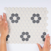 La Mosaic Factory London carreau mosaïque - 26x30cm - carrelage mural et de sol - Hexagone/Hexagone - Porcelaine Blanc + Noir Mat SW258556