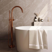 BRAUER Copper Edition Staande Badkraan - handdouche staaf 1 stand -2 gladde knoppen - inclusief inbouwdeel - PVD - geborsteld koper SW1164752