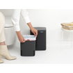 Brabantia Bo Poubelle - 7 litres - seau intérieur en plastique - noir mat SW1026519