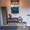 Mondiaz ALAN-DLUX Ensemble de meuble - 120cm - meuble Smoke mat - 2 tiroirs - Lavabo Cloud Lava suspendu - vasque Centre - 0 trous de robinet SW808211