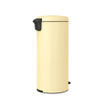 Brabantia NewIcon Poubelle à pédale - 30 litres - seau intérieur en plastique - mellow yellow SW1117489