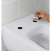 Villeroy & Boch Subway 2.0 WC suspendu - 56cm - avec réservoir encastré Geberit UP320 - avec abattant de WC Saniclass - plaque de commande QeramiQ Push - boutons rectangulaires - noir mat SW1431060
