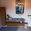 Mondiaz ALAN-DLUX Ensemble de meuble - 150cm - meuble Rust mat - 2 tiroirs - Lavabo Cloud Lava suspendu - vasque Droite - 0 trous de robinet SW808368