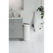 Brabantia Touch Bin Poubelle - 40 litres - seau intérieur en plastique - blanc SW1117322