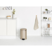 Brabantia NewIcon Poubelle à pédale - 20 litres - seau intérieur en plastique - metallic gold SW1117468