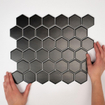 La Mosaic Factory London carreau mosaïque - 28,2x32,1cm - carrelage mural et de sol - Hexagone/Hexagone - Porcelaine Noir Mat SW62251