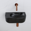 QeramiQ Fuente Ensemble de Lavabo - 40x21.5x12cm - strié - demi-rond - céramique - ensemble de robinet en cuivre brossé - bouchon de vidange - siphon abaissé - noir mat SW1233128