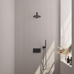 BRAUER Black Carving Douche de tête thermostatique encastrée - boutons-poussoirs - SET 49 - douche de tête 20 cm - bras mural droit - douchette barre - flexible de douche - coude de raccordement mural - noir mat SW925386