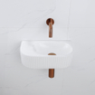 QeramiQ Fuente Ensemble de Lavabo - 40x21.5x12cm - strié - demi-rond - céramique - ensemble de robinet en cuivre brossé - bouchon de vidange - siphon réduit - blanc brillant SW1233126