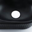 QeramiQ Fuente Ensemble de Lavabo - 40x21.5x12cm - strié - demi-rond - céramique - ensemble de robinet blanc mat - bouchon de vidange - siphon abaissé - noir mat SW1233096
