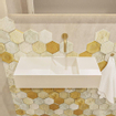 Mondiaz TYNE fontein - 60x23x12cm - wasbak rechts - 0 kraangaten - solid surface Talc mat SW704675