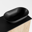 Mondiaz Fowy meuble de toilette - 40x50x23cm - chêne blanchi mat - 1 trou de robinet - lavabo à droite - 1 porte - solid surface - plan Mélamine - lavabo : noir SW761435