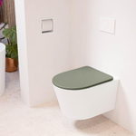 Mondiaz LAVIE hangtoilet – spoelrandloos – 36 x 53 cm – met softclose zitting – Talc (wit), zitting Army (groen) SW1208581