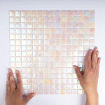 The Mosaic Factory Amsterdam carrelage mosaïque 32.2x32.2cm pour mur et sol intérieur et extérieur carré verre rose clair perlé SW62157